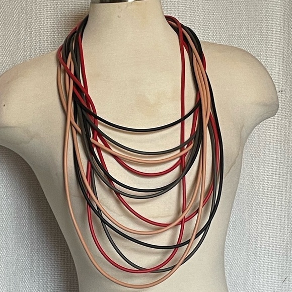 Neo Design Store neoprene necklace - Picture 2 of 6